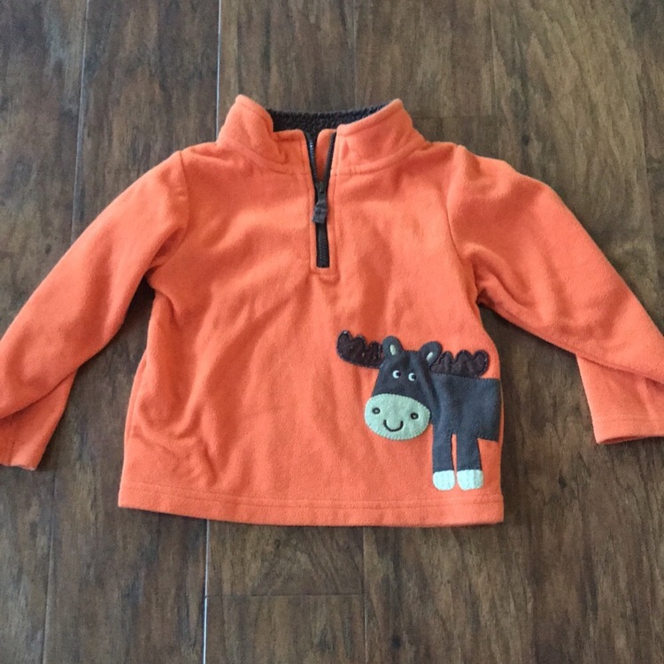 2 Pull Overs